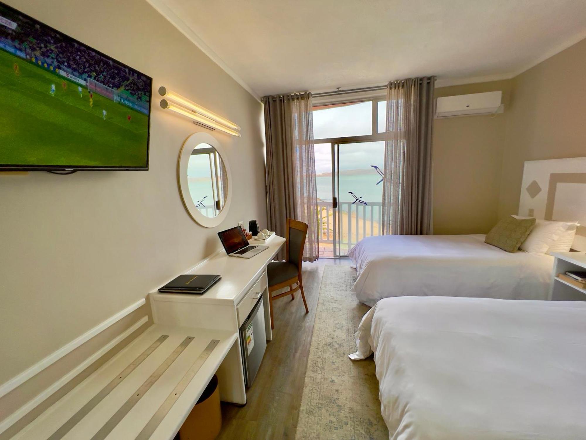 Luederitz Nest Hotel Exterior photo